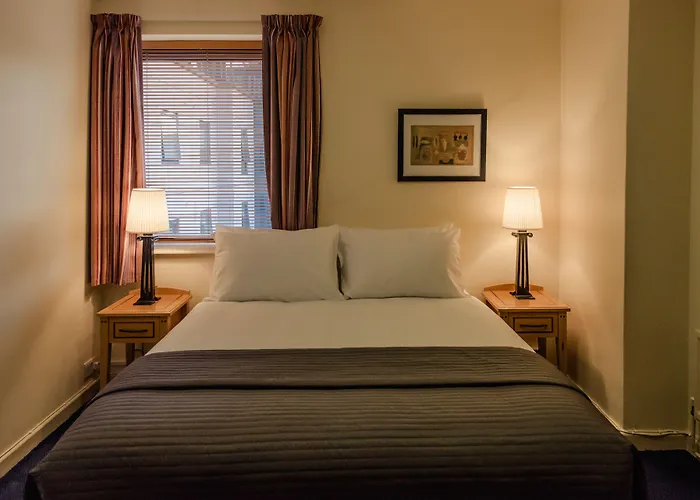 Dcu Hallows Appartement